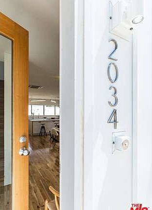 3rd image of 2034 Vestal Ave