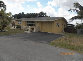 5824 Cleveland St, Hollywood, FL 33021