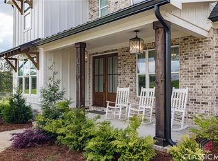 1535 Summerfield Ln, Bogart, GA 30622