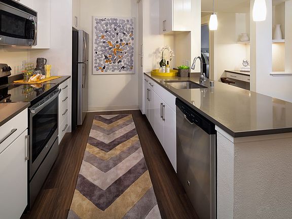 Contemporary Package Kitchen