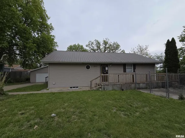 511 West St, Peru, IL 61354