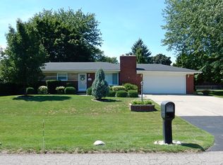 37749 Maas Dr, Sterling Heights, MI
