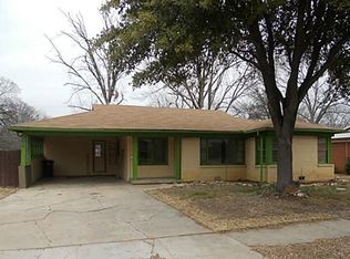 6825 Hightower St, Fort Worth, TX 76112