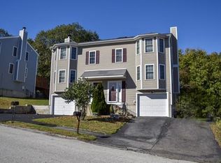 89 Ledgecrest Dr, Worcester, MA 01603