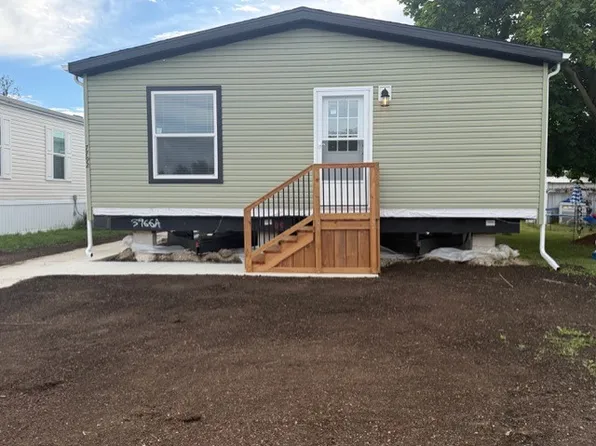 7792 Kimberly Dr #251, Newport, MI 48166