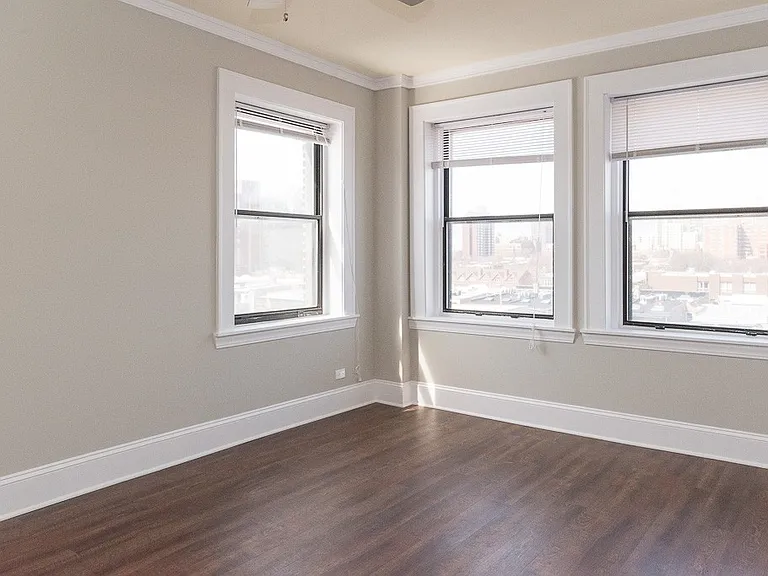 817 W Lakeside Pl #107 — Photo 5