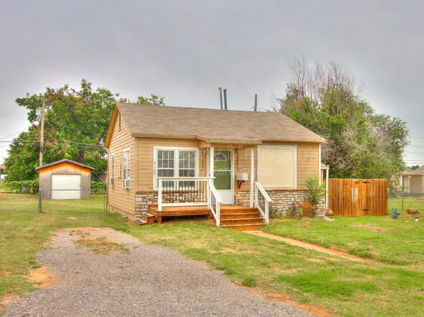 7105 NW 39th St, Bethany, OK 73008
