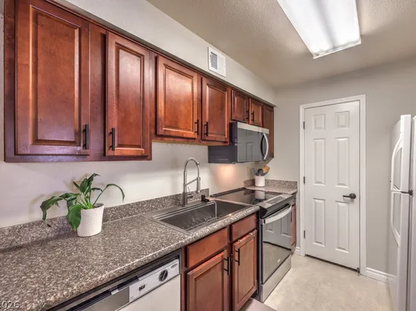 2451 N Rainbow Blvd Unit 2007, Las Vegas, NV 89108