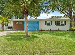 10221 N Fleetwood Dr, Tampa, FL 33612