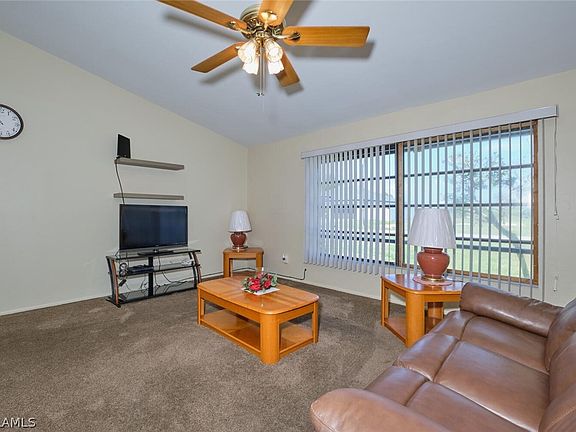 4th image of 609 NW 3rd Ave