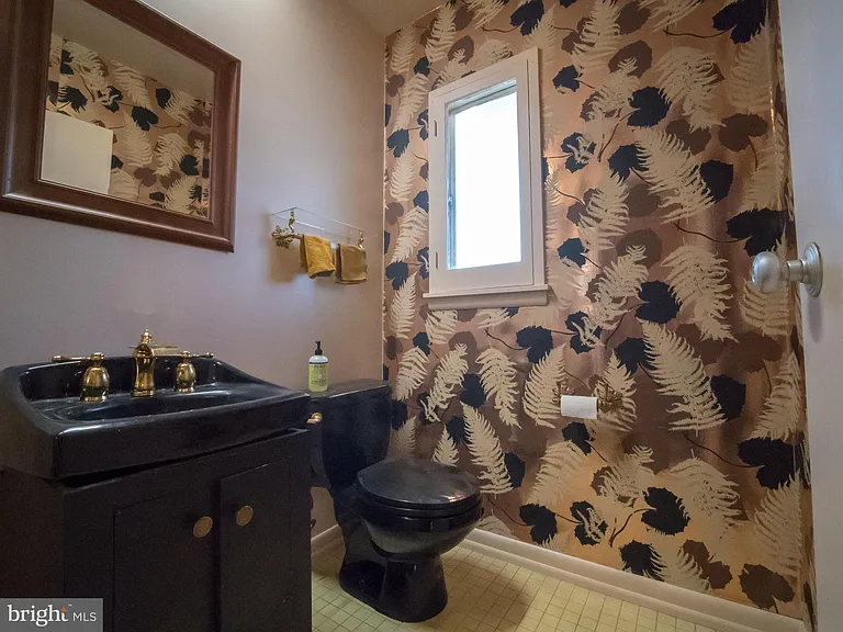 4313 Woodlark Dr — Photo 10