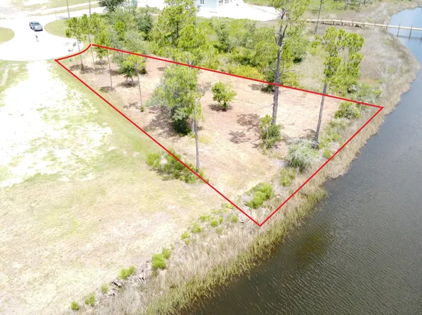 1101 Mizzen Dr, Panama City, FL 32404