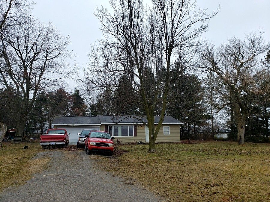 1st image of 7010 Elliott Hwy