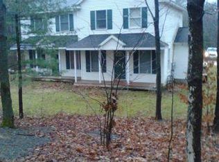 699 Eastline Rd #B, Ballston Spa, NY 12020