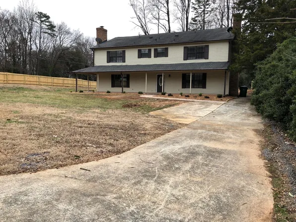 5916 Grosner Pl, Charlotte, NC 28211