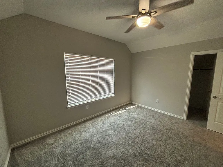 4509 Expedition Dr — Photo 10
