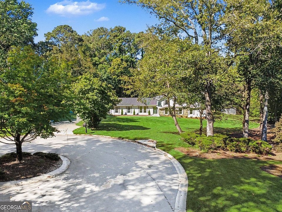 1st image of 3852 Chattawood Dr