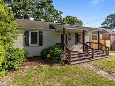 3752 Larkin St, Norfolk, VA, 23513