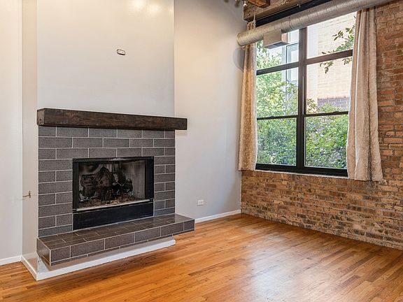 2nd image of 2300 W Wabansia Ave APT 202