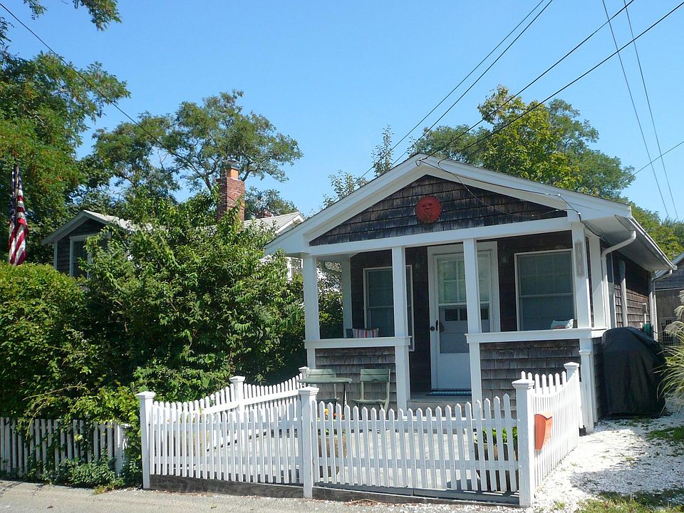 1st image of 19 Brewster Street #UF