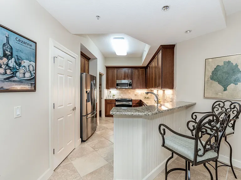 8581 Amberjack Cir #303 — Photo 11