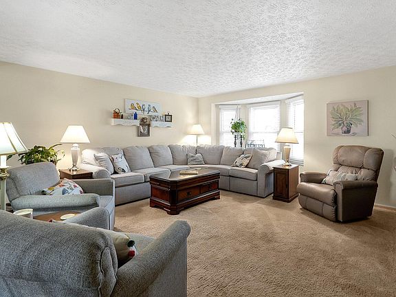 5th image of 5183 Rittenhouse Sq N #23-83