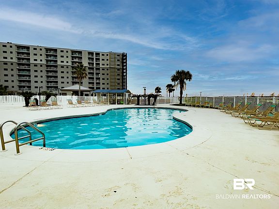 3rd image of 375 Plantation Rd #5606
