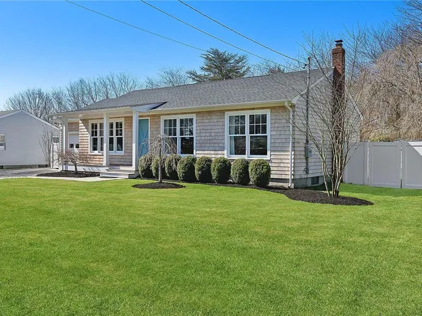 130 Pine Street, East Moriches, NY 11940