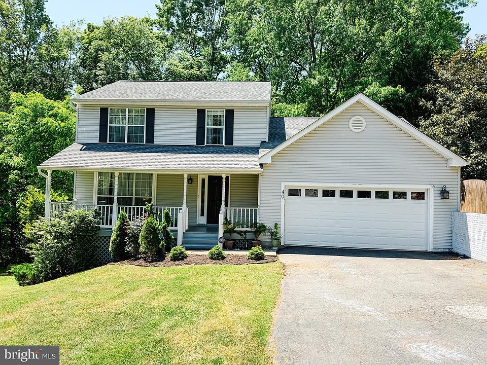 1st image of 40 Rocky Way Dr