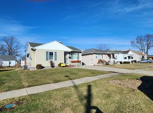 5127 Homeside Ave, Toledo, OH 43612