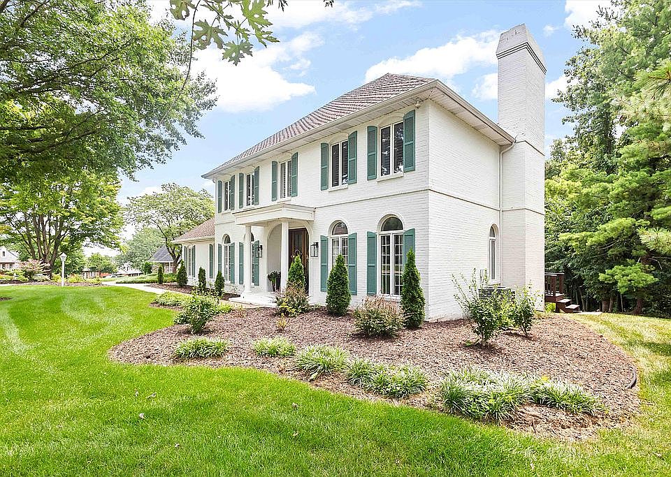 1st image of 3137 Williamsburg Way