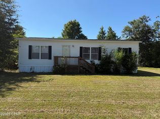 17929 Forest Dr, Fountain, FL 32438