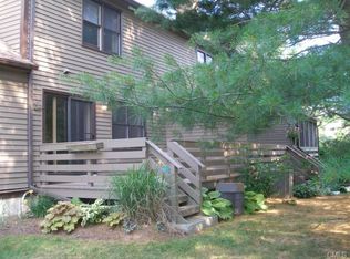 7 Blackstone Rd, Monroe, CT 06468