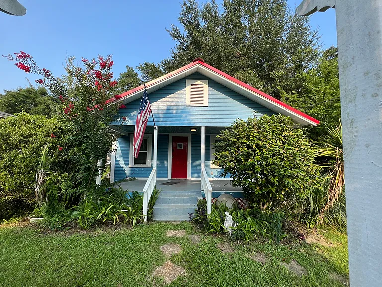 Gibbs Dr — Photo 13