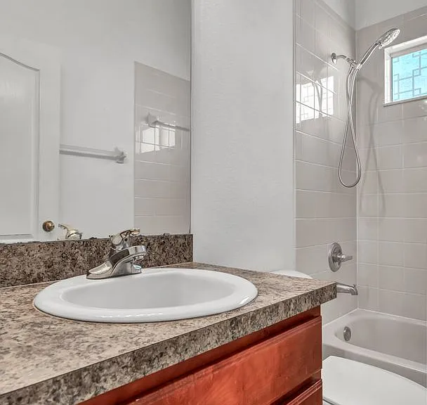 1341 Salmonberry St — Photo 30