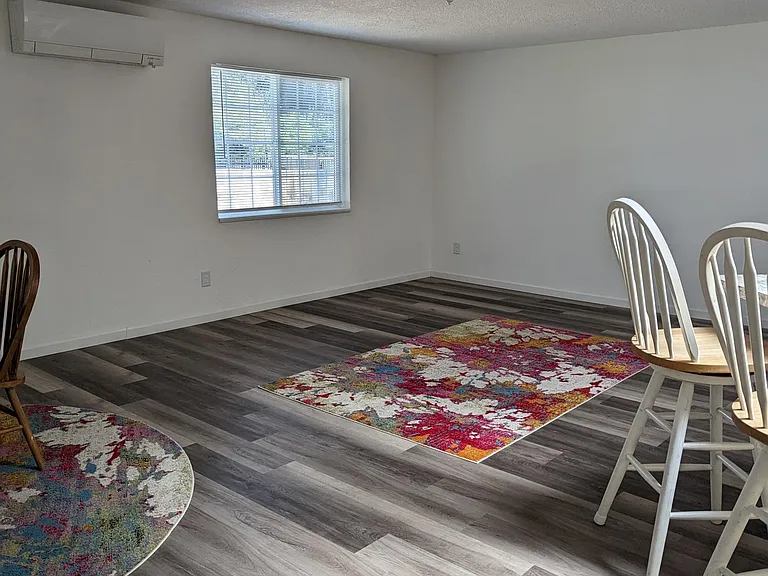 839 Sprig Ct — Photo 18