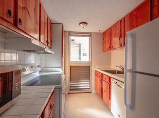 68-024 Apuhihi St APT 102W, Waialua, HI 96791