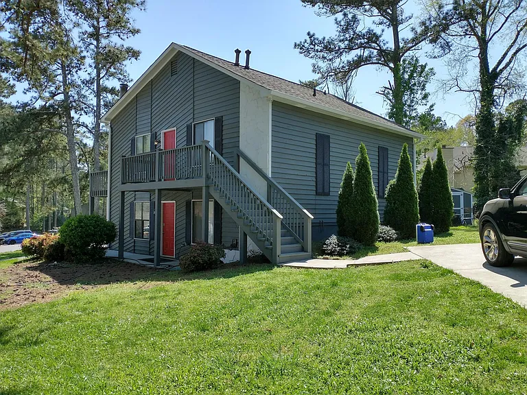 1001 Dassow Ct #1001 — Photo 2