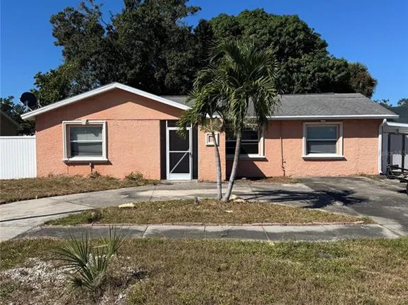 10956 92nd St, Seminole, FL 33777