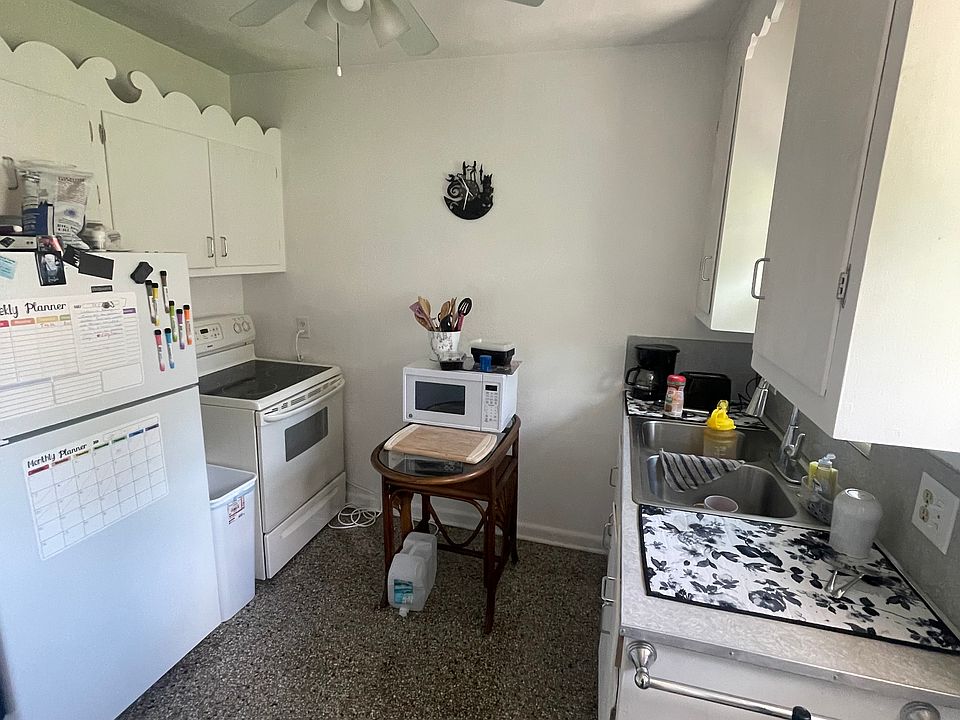 Kitchen (to be improved!)