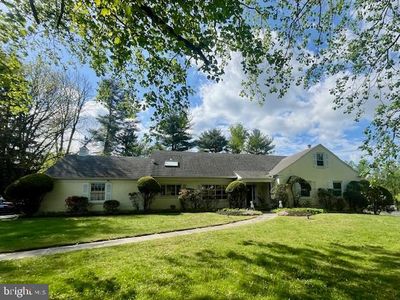 1021 Walsh Ln, Narberth, PA, 19072