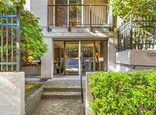 701 17th Ave APT 105, Seattle, WA 98122