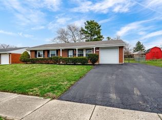 1161 Salem Ln, Xenia, OH 45385