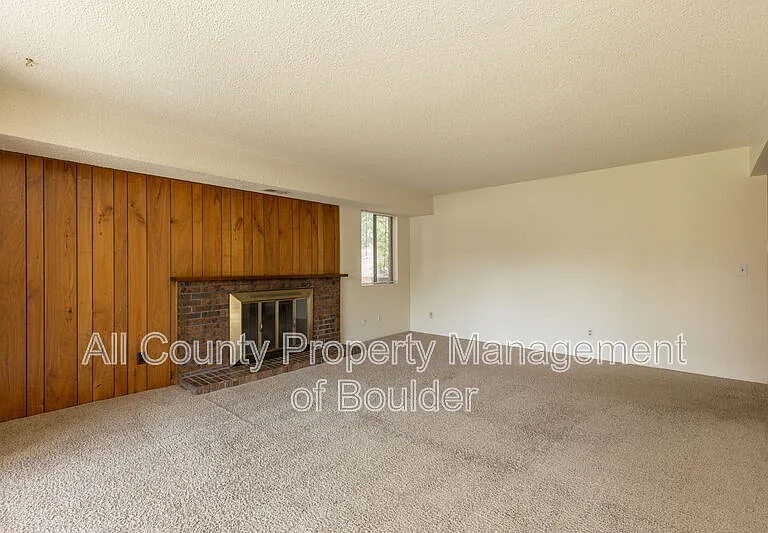 600 Manhattan Dr #5B — Photo 7