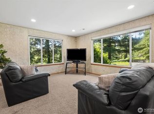 8016 Pacific Hwy S, Federal Way, WA 98003