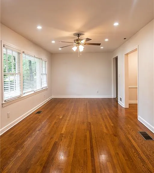 1392 Lively Ridge Rd NE — Photo 7