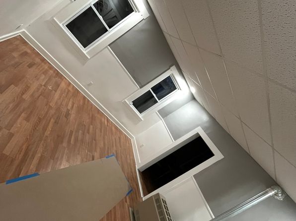 79 Hamburg St APT 3