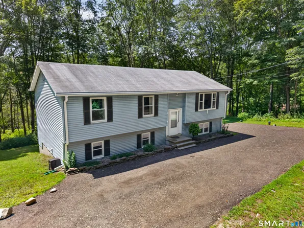 241 South Road, Bozrah, CT 06334