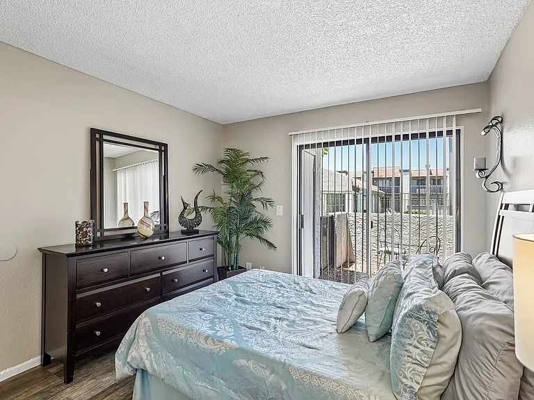 Acacia Pointe — Photo 14