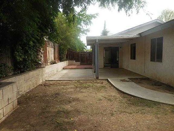 2812 Catalina Dr